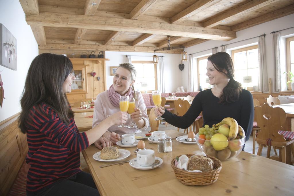 Beim Nuihausa Reit im Winkl Exterior foto